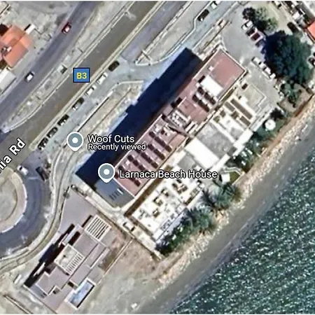 Nautica Luxe Beachfront Apartamento *