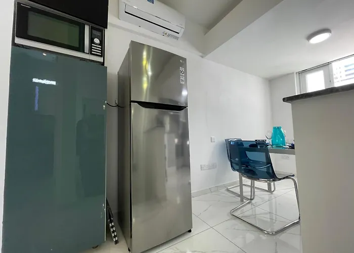 Nautica Luxe Beachfront *